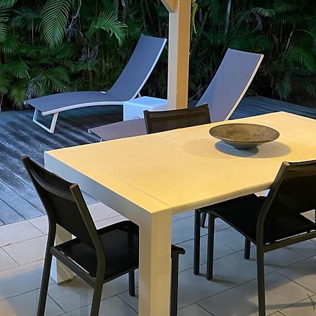 Jolie petite Villa sur une presqu’île Le Gosier  Extérieur photo