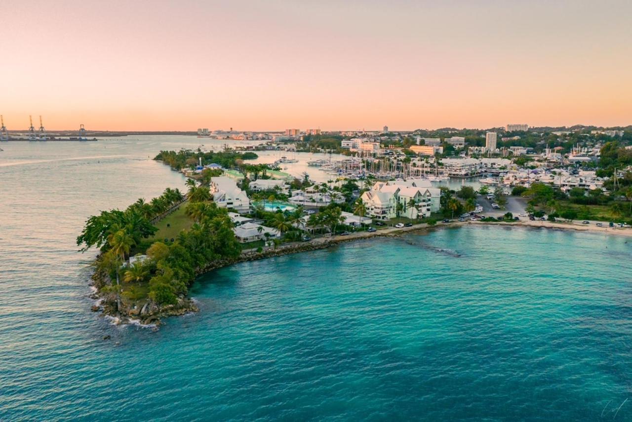 Jolie petite Villa sur une presqu’île Le Gosier  Extérieur photo