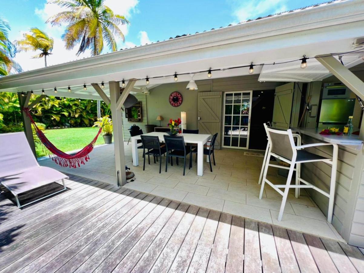 Jolie petite Villa sur une presqu’île Le Gosier  Extérieur photo