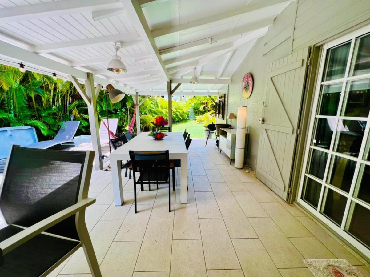 Jolie petite Villa sur une presqu’île Le Gosier  Extérieur photo