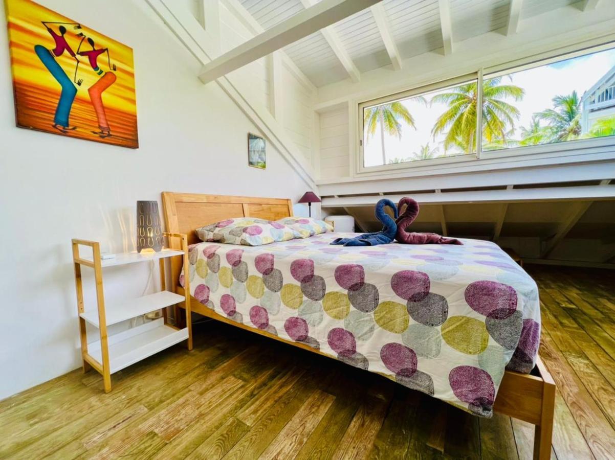 Jolie petite Villa sur une presqu’île Le Gosier  Extérieur photo
