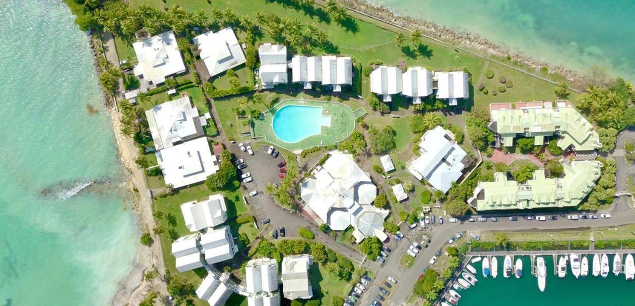Jolie petite Villa sur une presqu’île Le Gosier  Extérieur photo