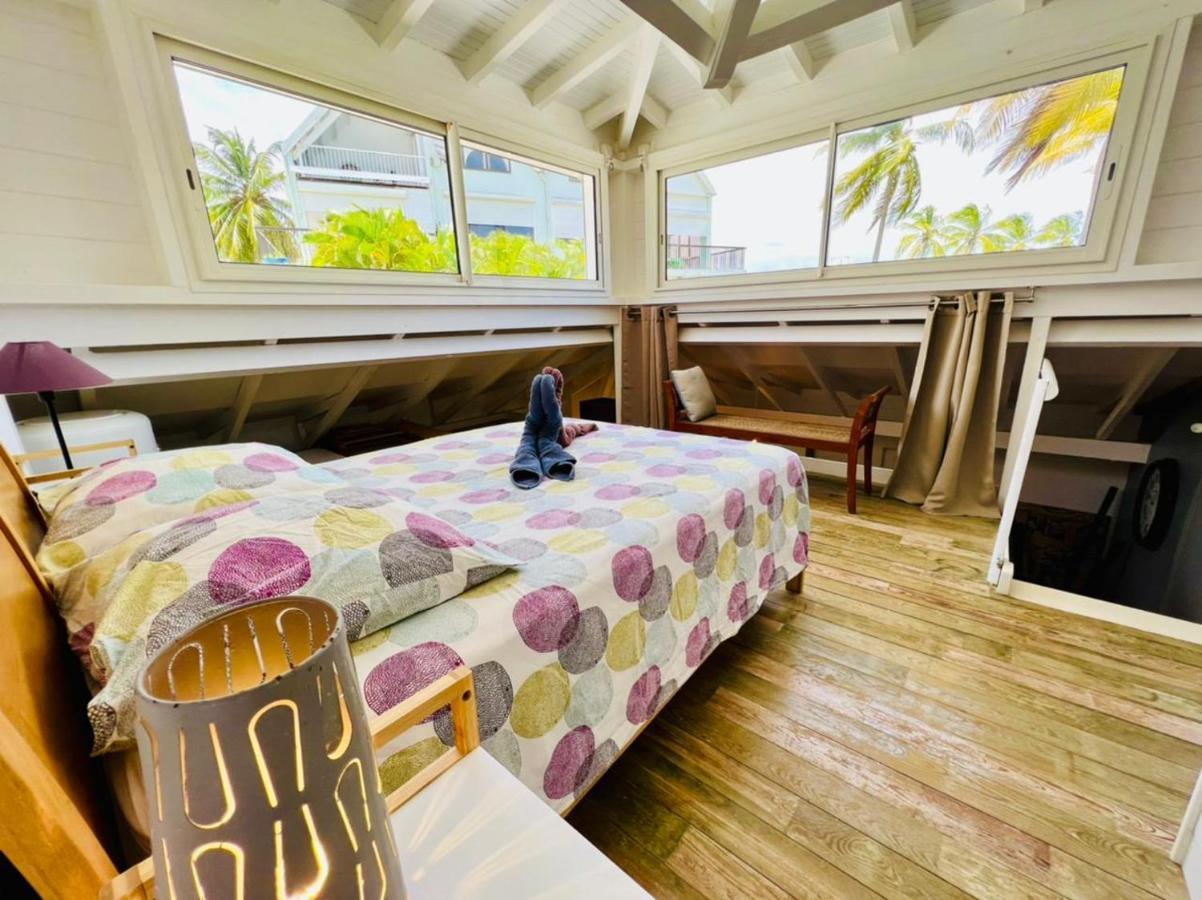 Jolie petite Villa sur une presqu’île Le Gosier  Extérieur photo